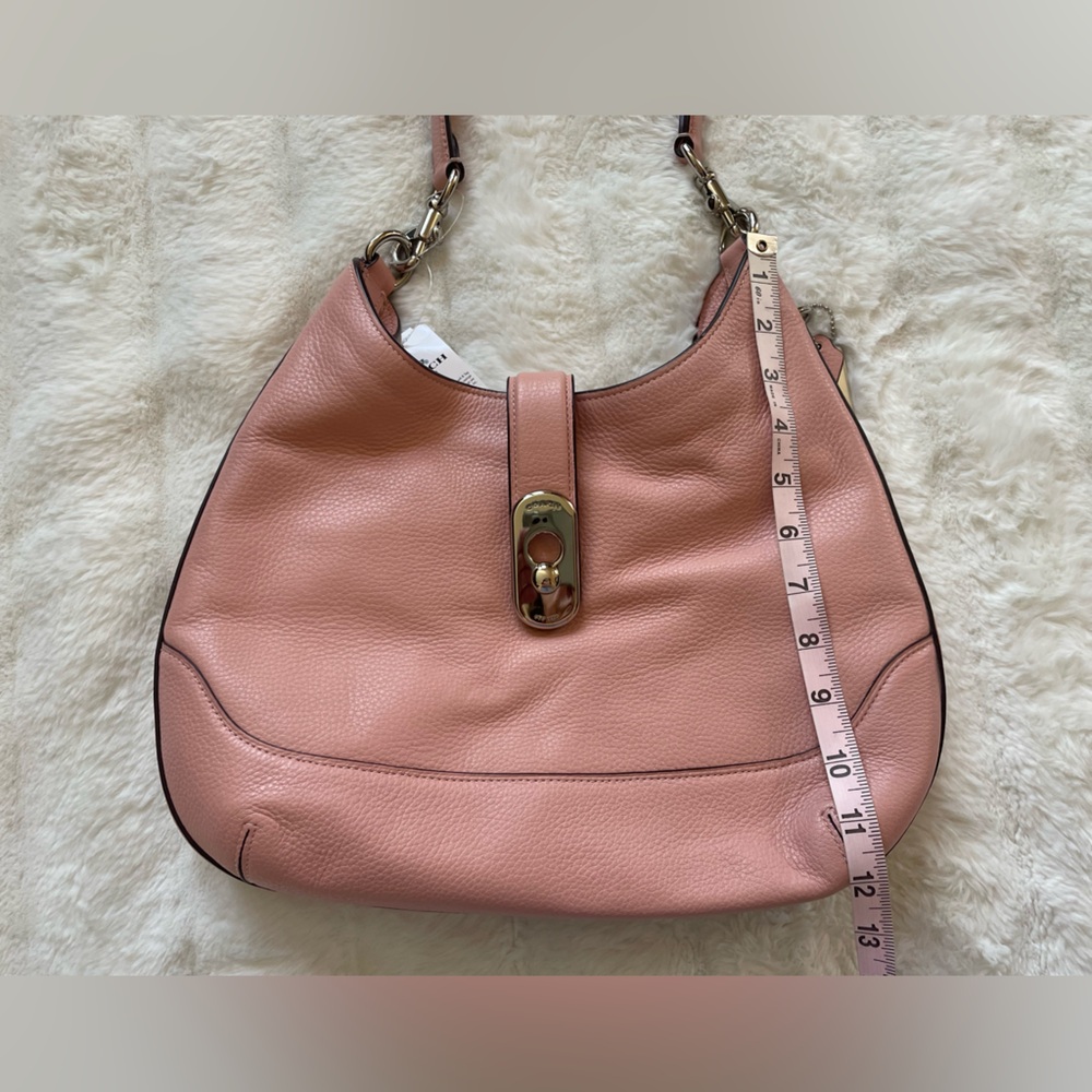 Coach Handbag. - Picture 14 of 16